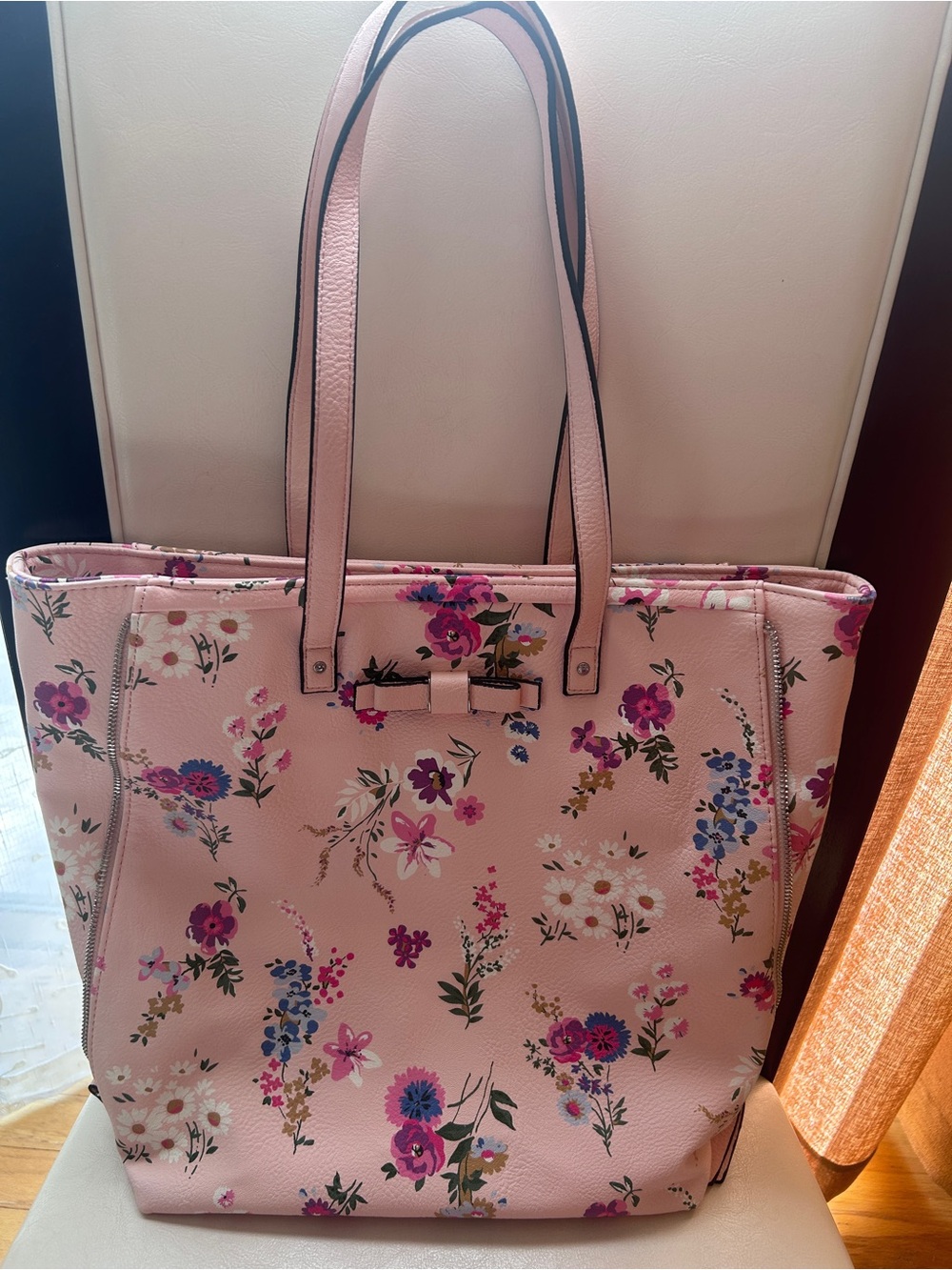 Candie’s Tote Bag